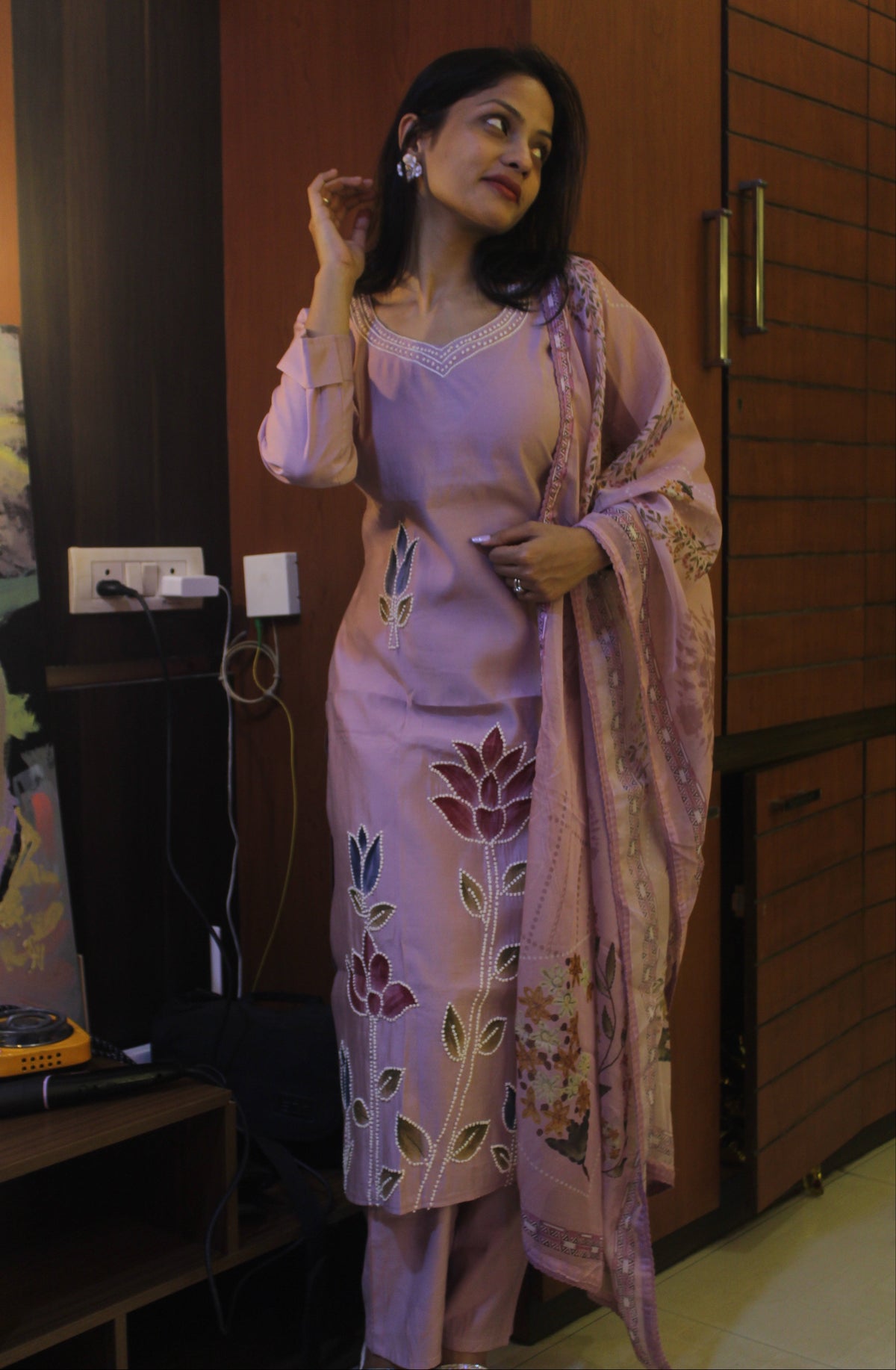 Lavender Floral French Knot Crepe, Kurta Set