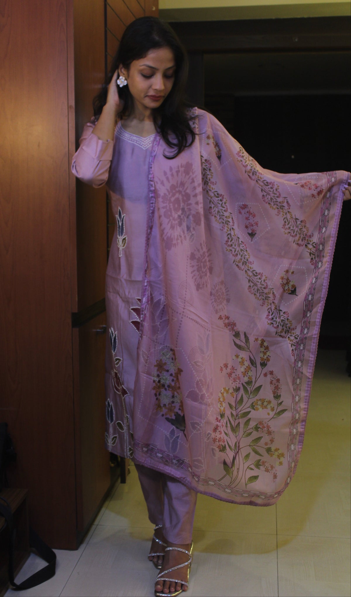 Lavender Floral French Knot Crepe, Kurta Set